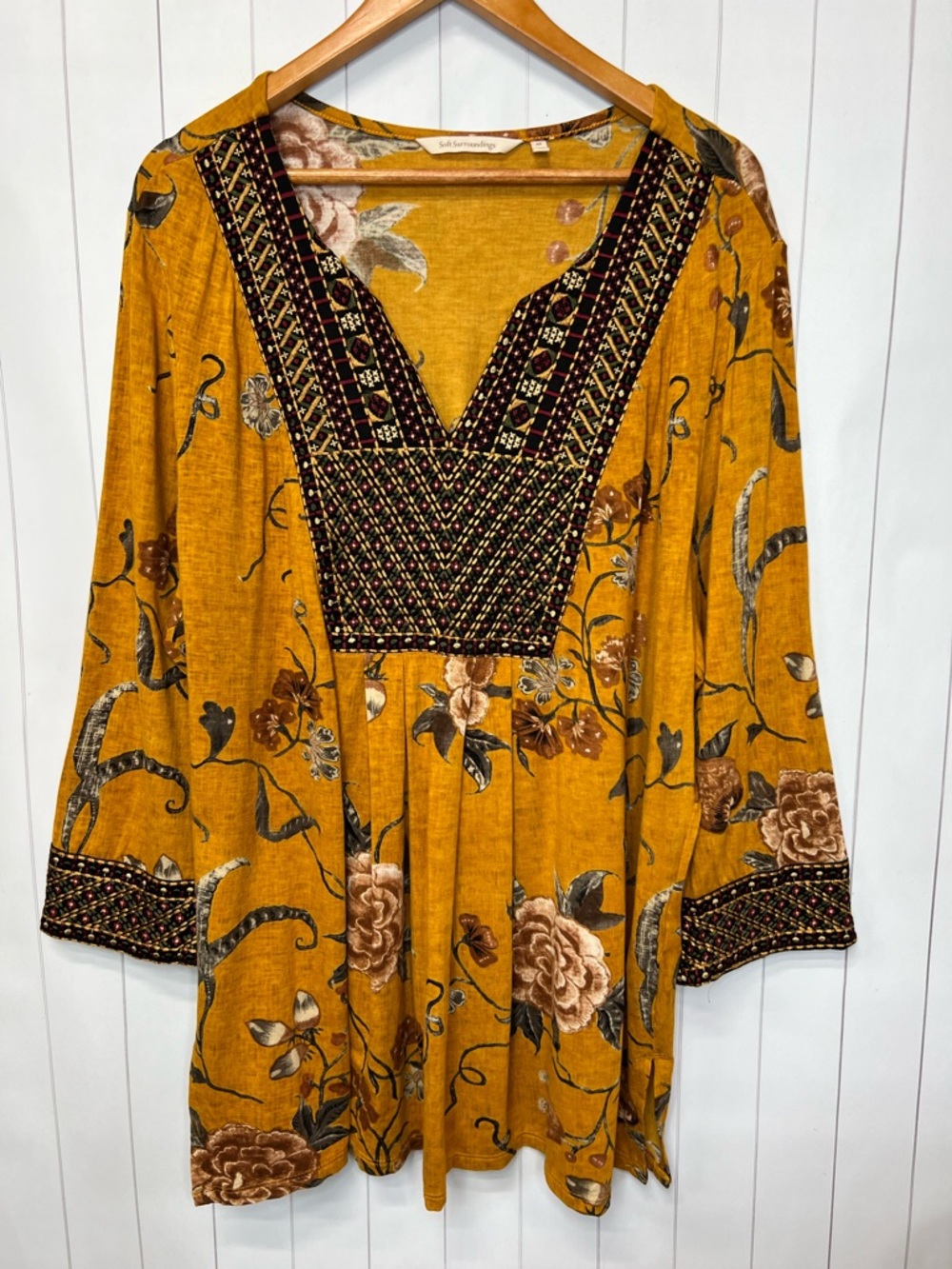 Soft Surroundings - Floral/Embroidered Tunic 2X